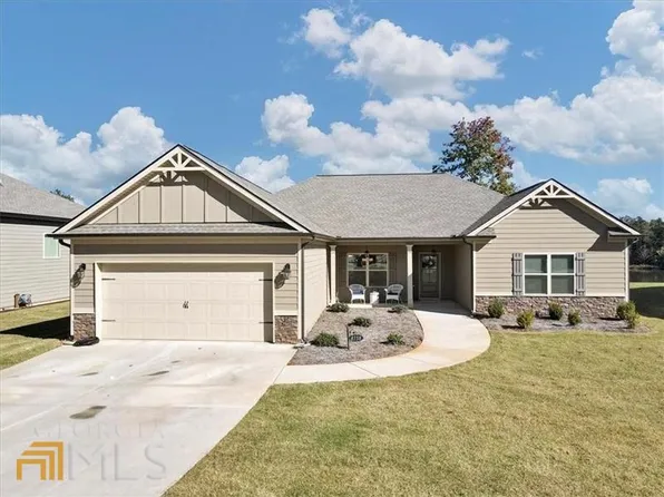 8738 Saint Andrews Pkwy, Winston, GA 30187