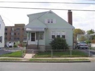 18 Spring St, Medford, MA 02155