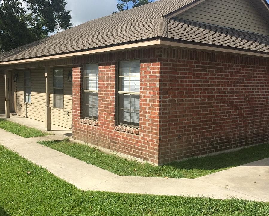 1st image of 719 Bergerie St APT C