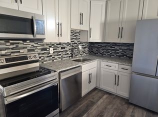 75 E Main St APT 5, Mount Joy, PA 17552