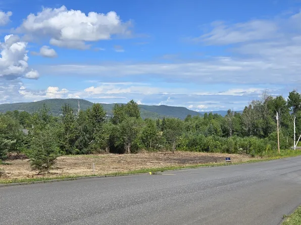 M 28D L66A Ridgeview Avenue, Madawaska, ME 04756