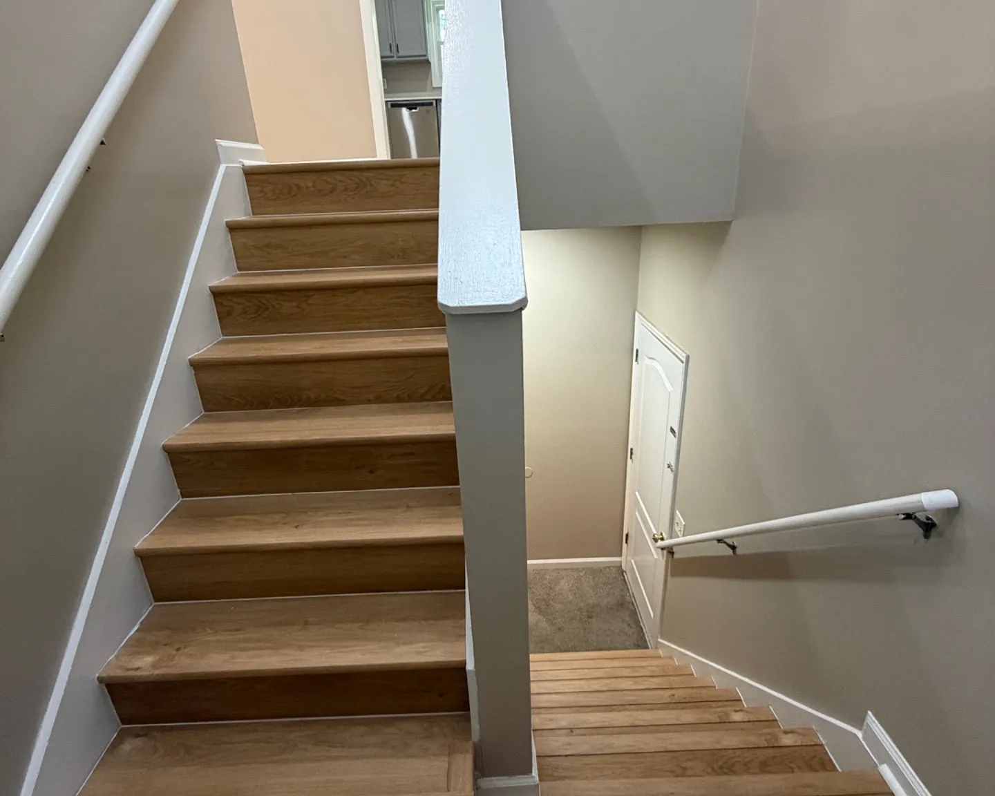 3 bed, 1370 sqft, $2,250 — Photo 2