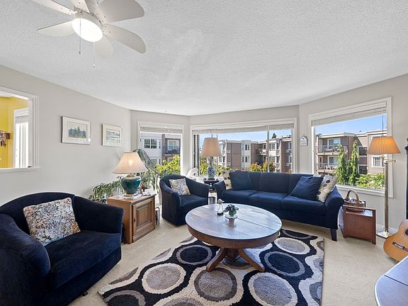 5th image of 1327 Best St #203