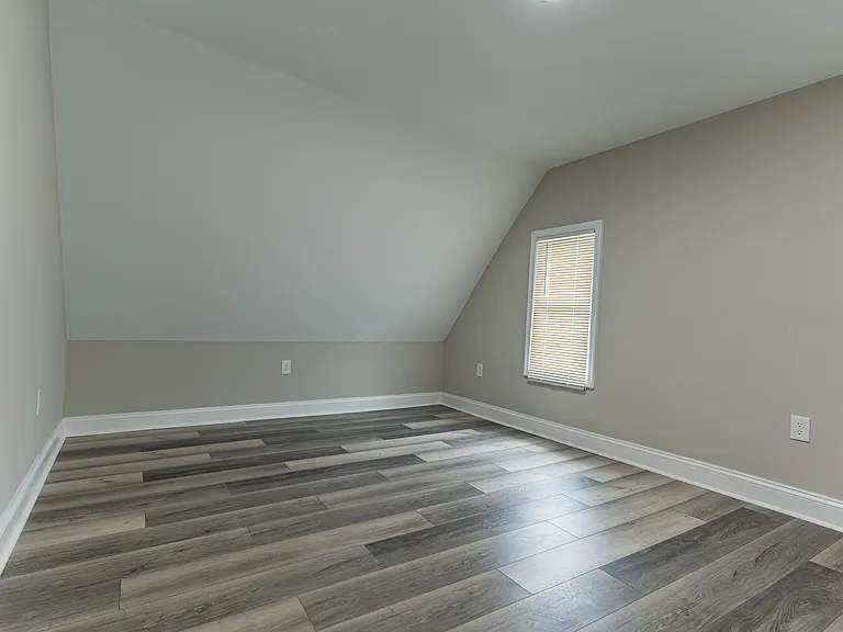 426 Evesham Ave — Photo 26