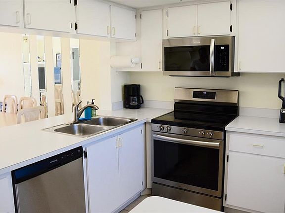 5th image of 12274 SW Egret Cir APT 2705