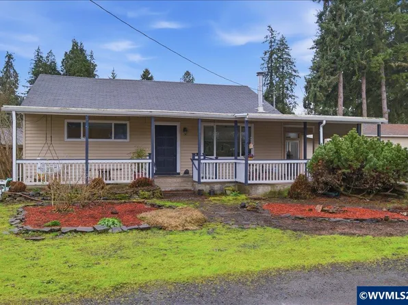 1115 Juniper St, Sweet Home, OR 97386