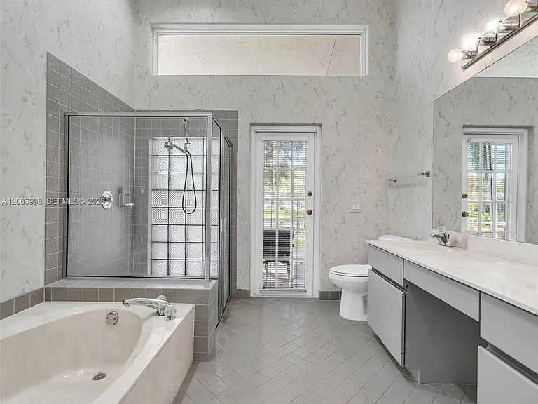 629 Spinnaker — Photo 18