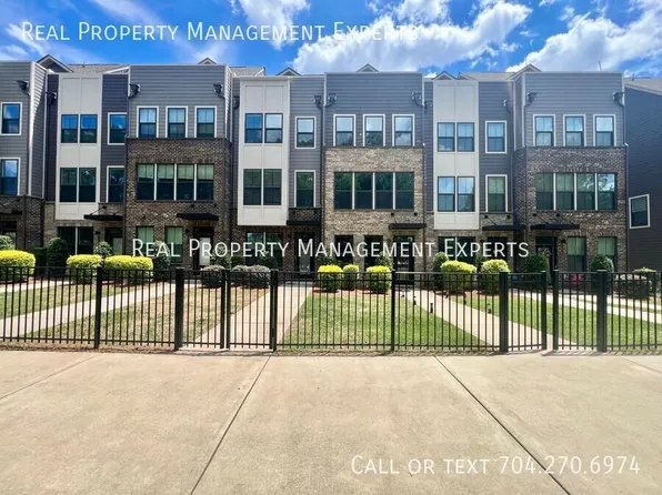 528 Billingsley Rd, Charlotte, NC 28211