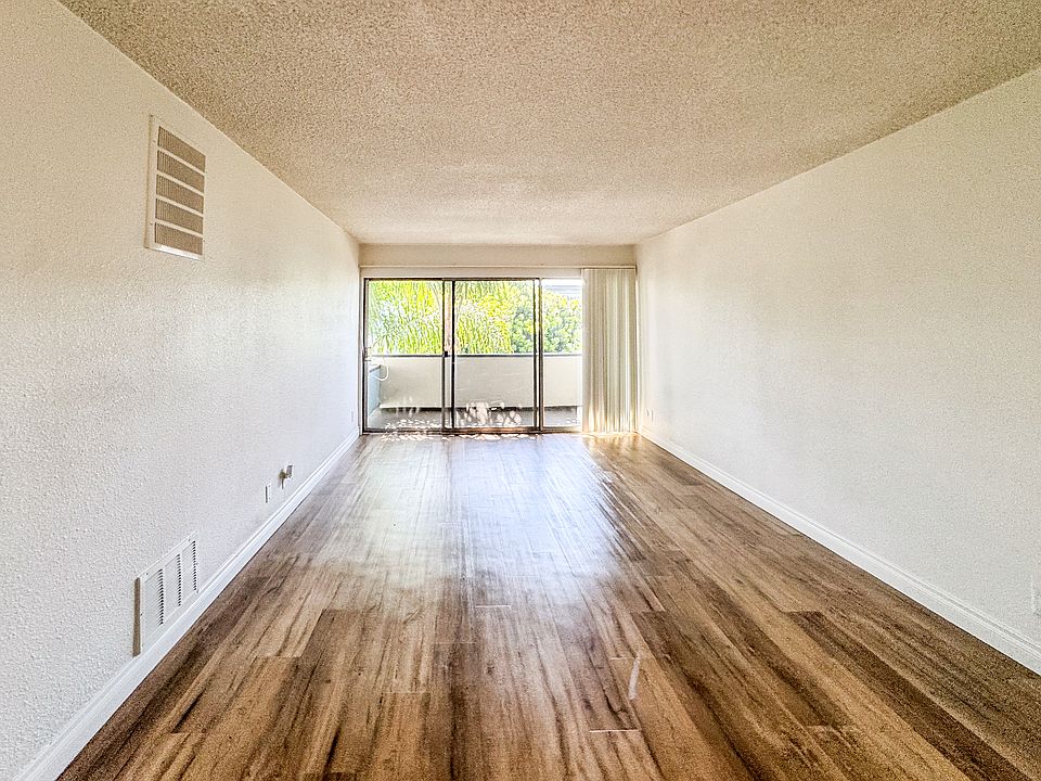 1st image of 3417 Manning Ave #O1809