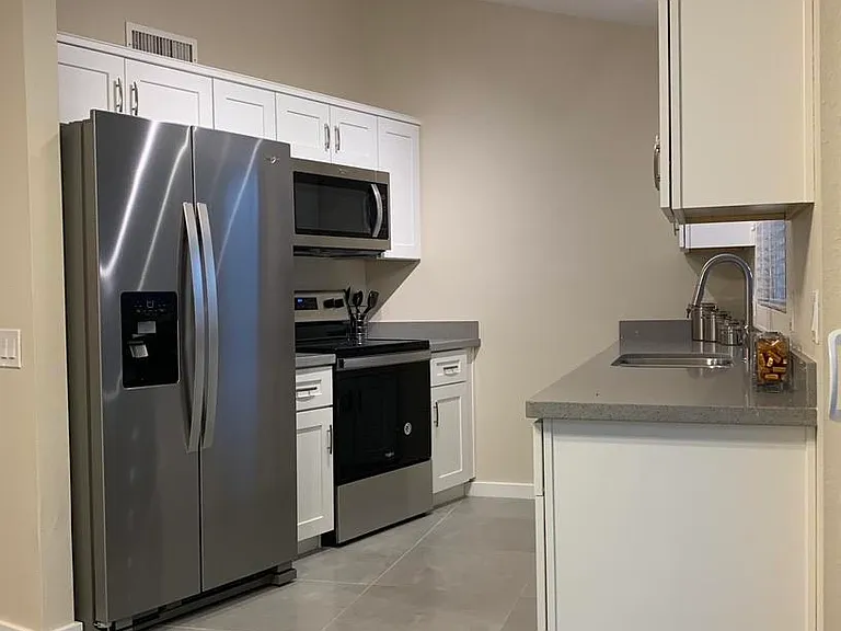 3014 W Runion Dr — Photo 4