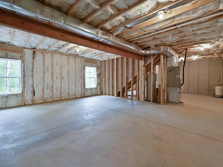 1833 Crockett Rd — Photo 13