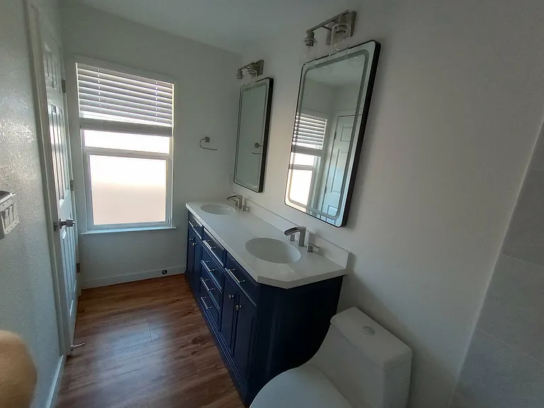 8205 Clarion Cir — Photo 14
