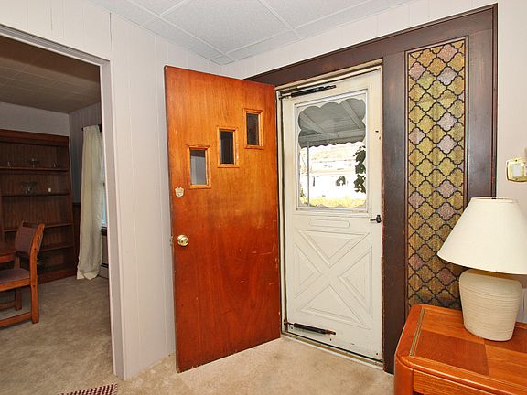 3rd image of 7 Evagrod St