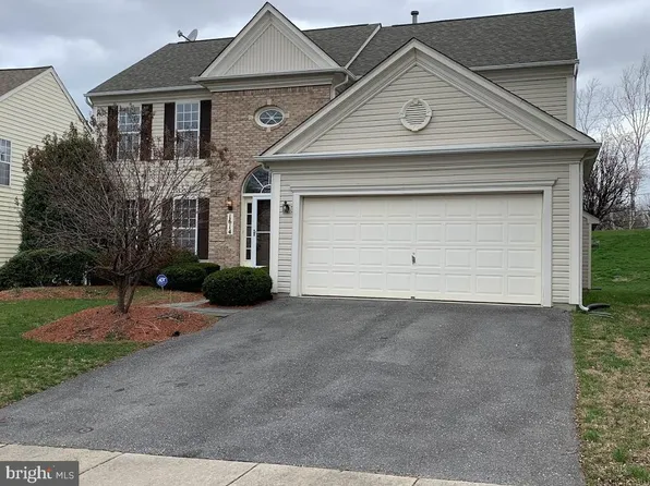 1614 Angelwing Dr, Silver Spring, MD 20904