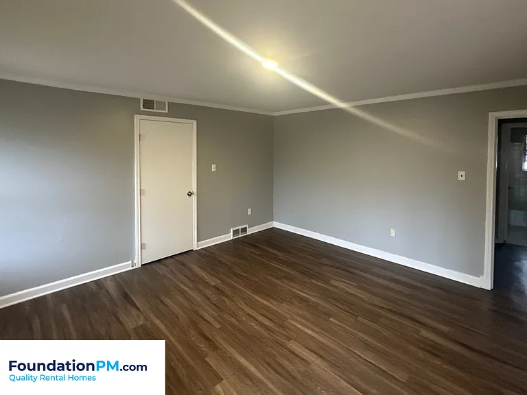 5361 Timberdale Ave — Photo 12