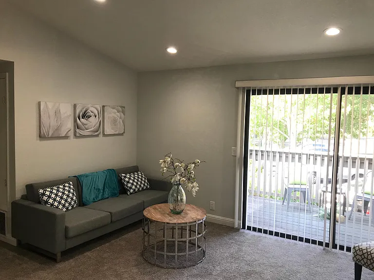 3939 Crow Canyon Rd — Photo 3
