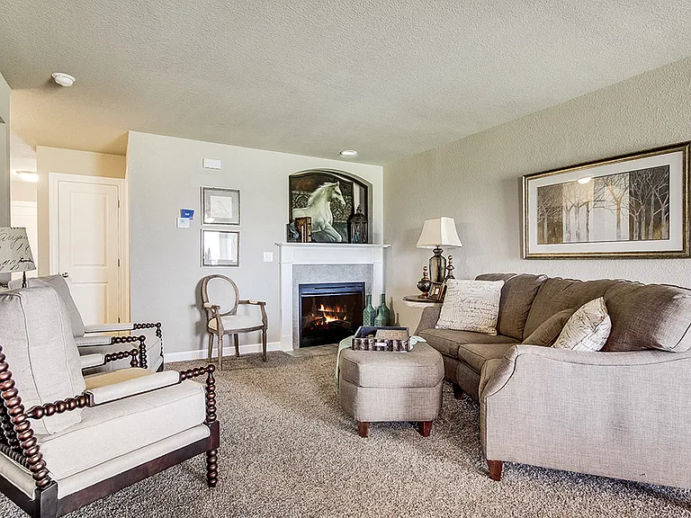 Highlands at Piper Townhomes — Photo 6