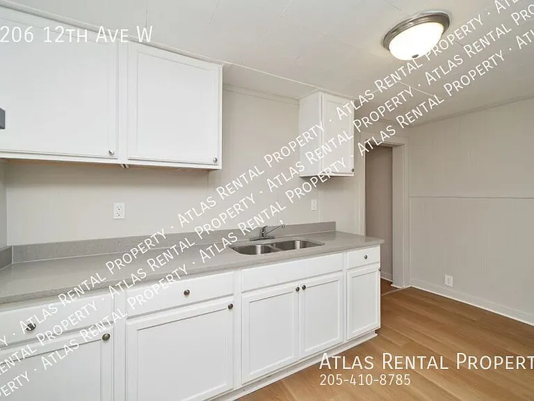 2206 12th Ave W — Photo 13