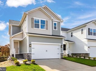 5739 Howard Dr, Glen Burnie, MD 21060