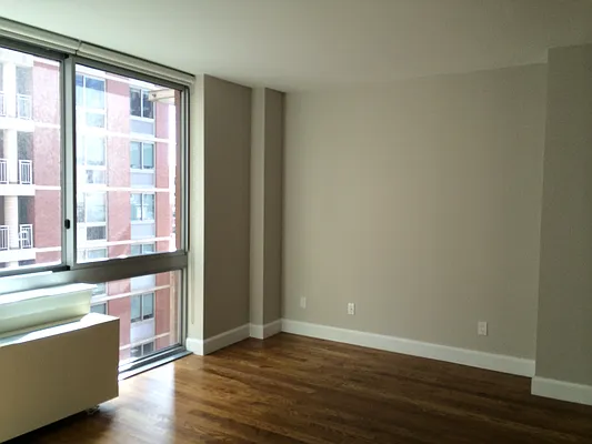 Rented by Waterton Residential New York | media 8