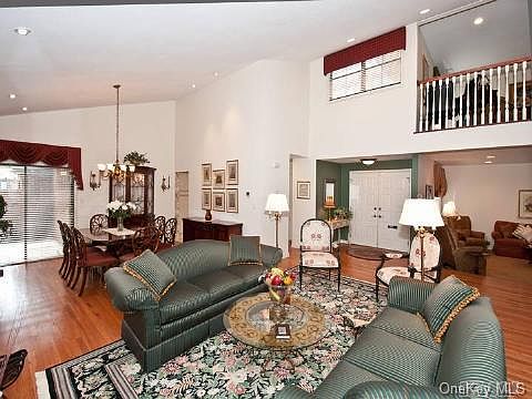 1st image of 287 Estates Terrace