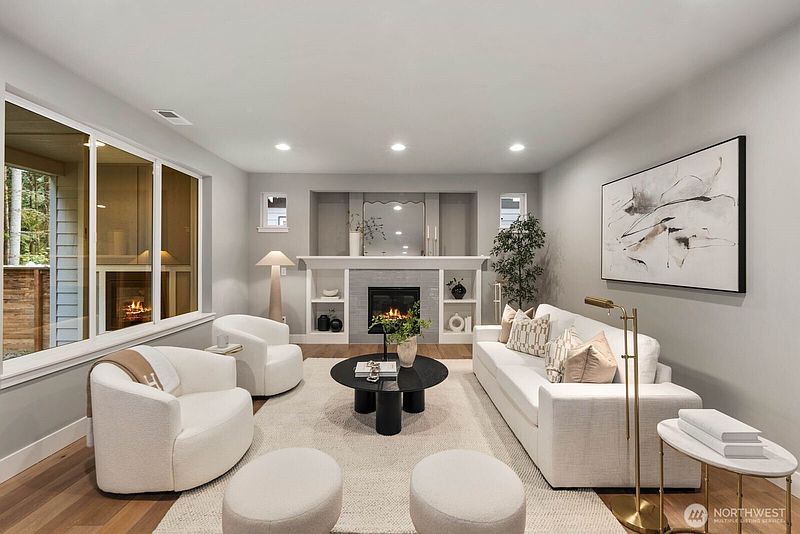 5th image of 13437 Edmunds Parkway E
