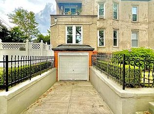 588 Bay Ridge Pkwy #1, Brooklyn, NY 11209