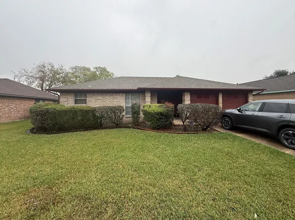 6511 Marisol Dr, Houston, TX 77083