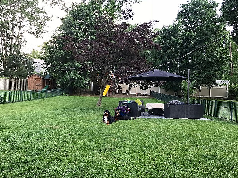 2nd image of 416 Washington Ave