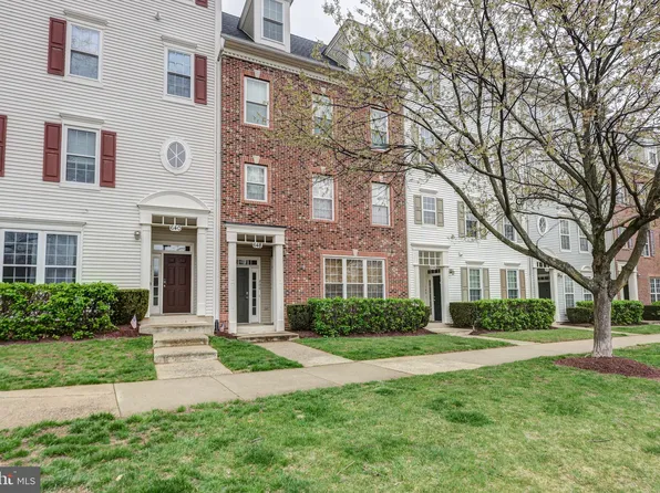 648 Orchard Ridge Dr Unit 200, Gaithersburg, MD 20878