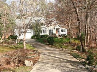 12024 Pembridge Ln, Raleigh, NC 27613