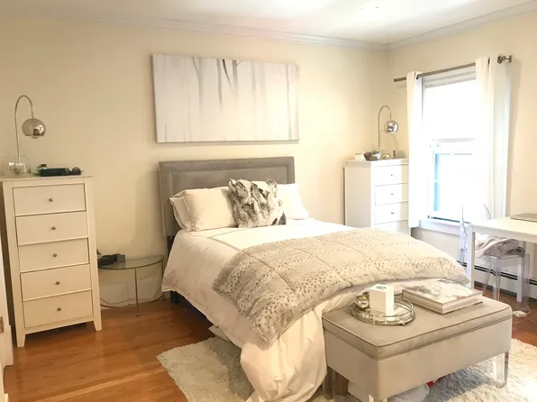 44 Irving St APT 2, Boston, MA 02114