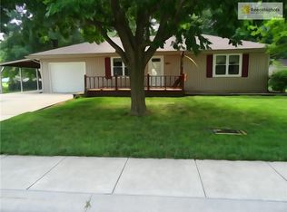 616 Gregg St, Grain Valley, MO 64029