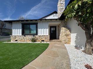 1904 Linda Flora Dr, Los Angeles, CA 90077