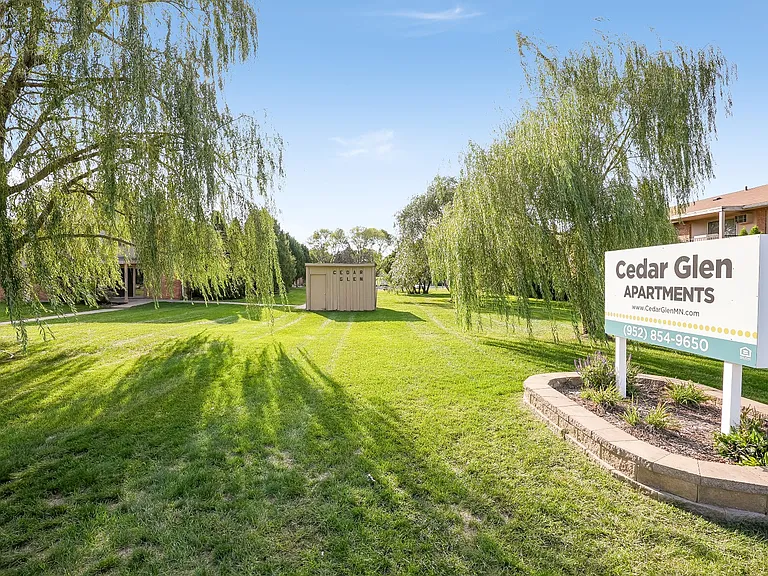 Cedar Glen — Photo 11