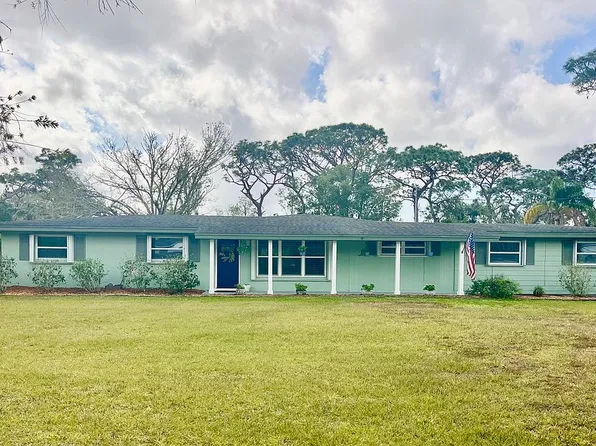 2940 53rd St, Sarasota, FL 34234