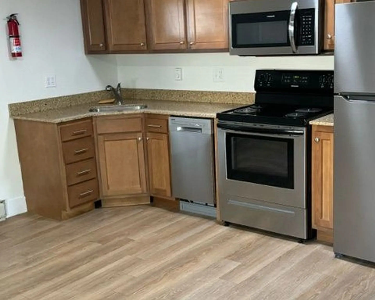 323 S Grant ST — Photo 3