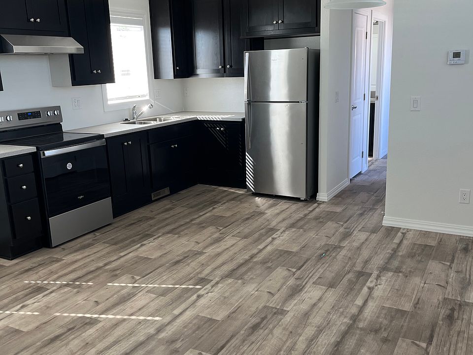 1st image of 385 Vernon Dr #D