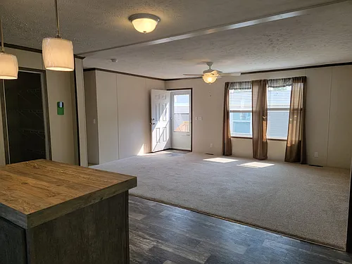 150 Apollo Ave Photo 1