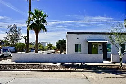 646 N 10th Ave — Photo 3