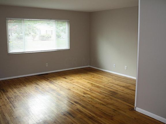 3rd image of 5319 Grandon Dr
