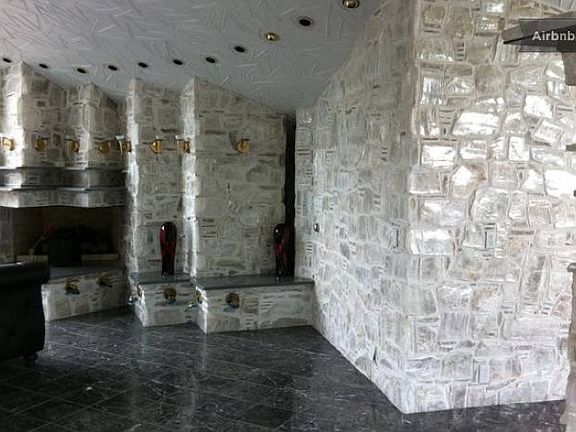 2nd Master - White Ice Room