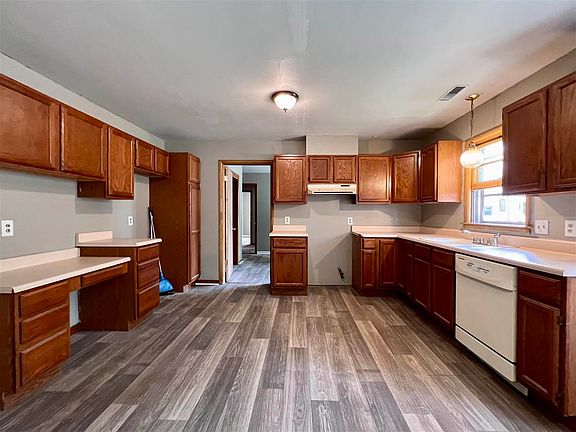 4th image of 323 S C St