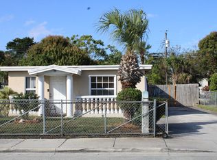 1148 W 33rd St, Riviera Beach, FL 33404