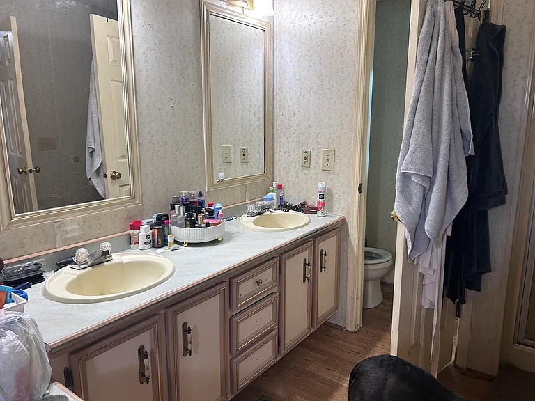 137 Curtis Ln — Photo 19