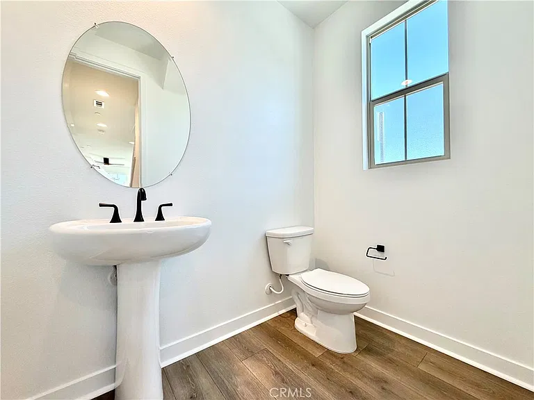 29561 Monarch Rd — Photo 13