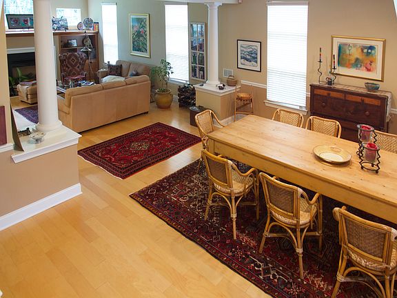4th image of 15 Schindler Ct