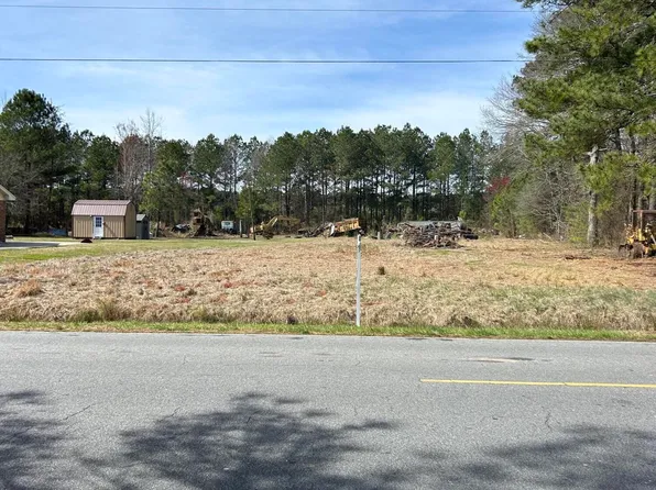 238 Free Gospel Road, Snow Hill, NC 28580