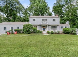 10 Silver Ridge Rd, New Canaan, CT 06840