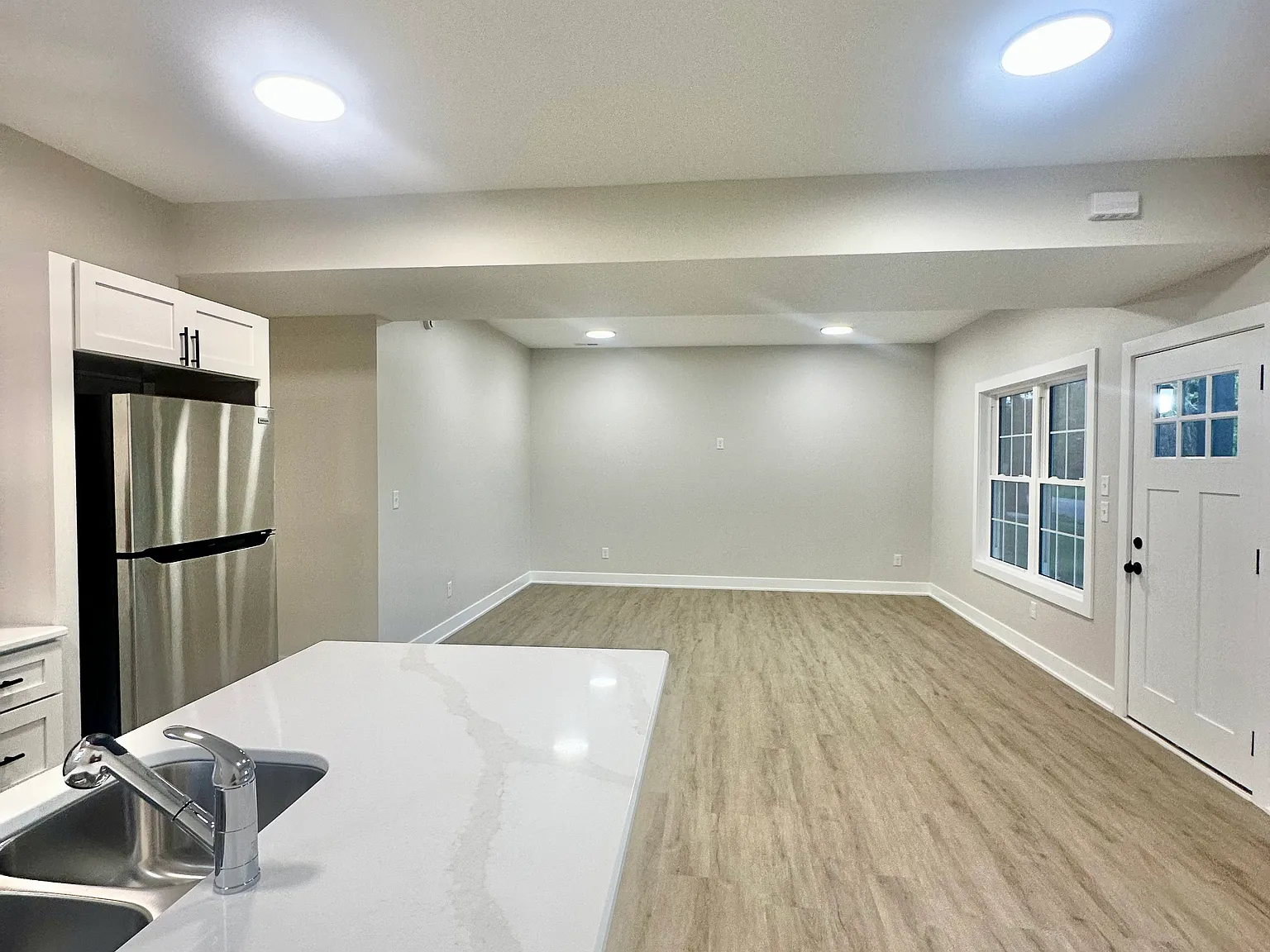 3 bed, 1150 sqft, $1,795 — Photo 3